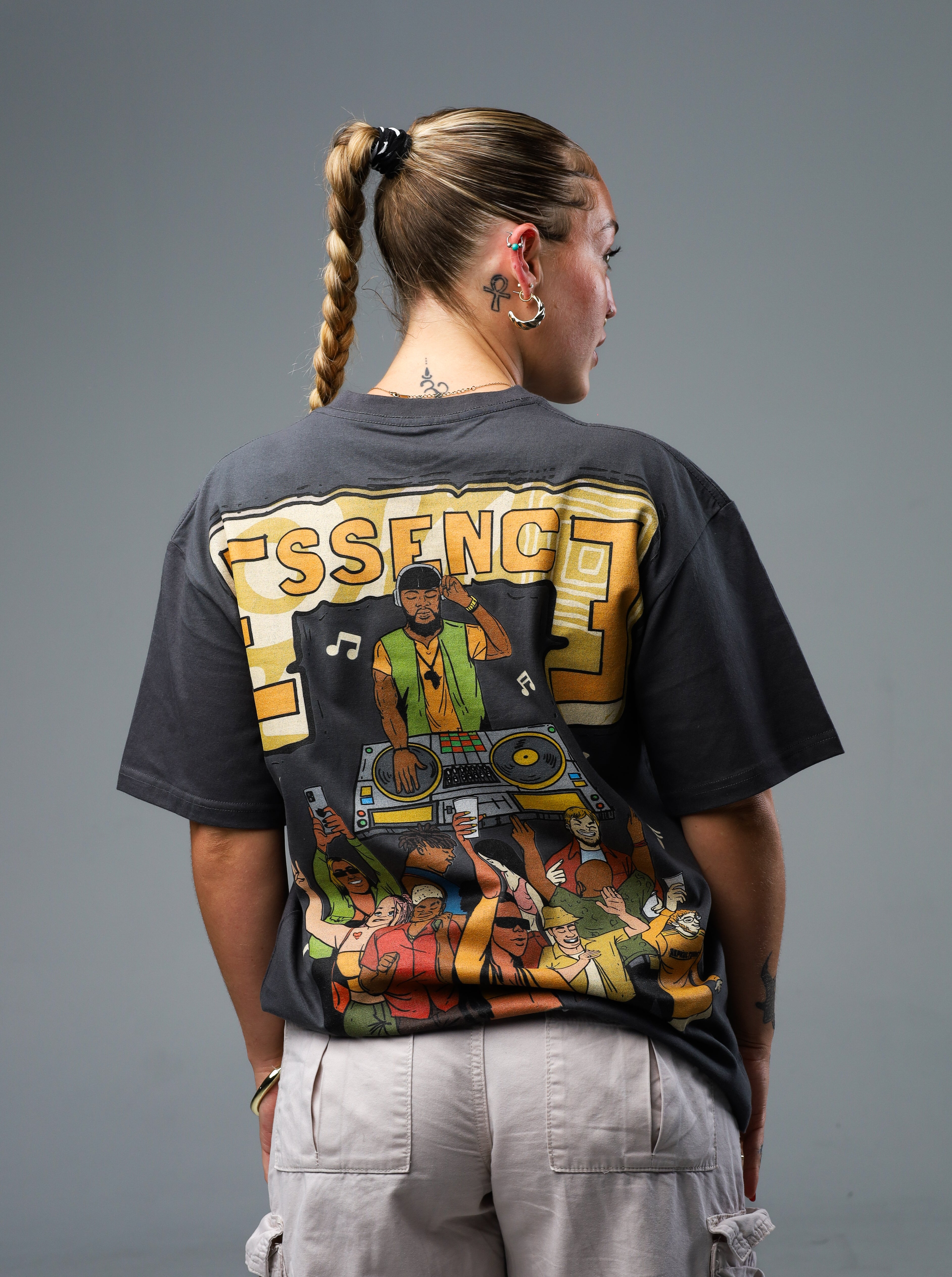Kulture St x Essence Grey