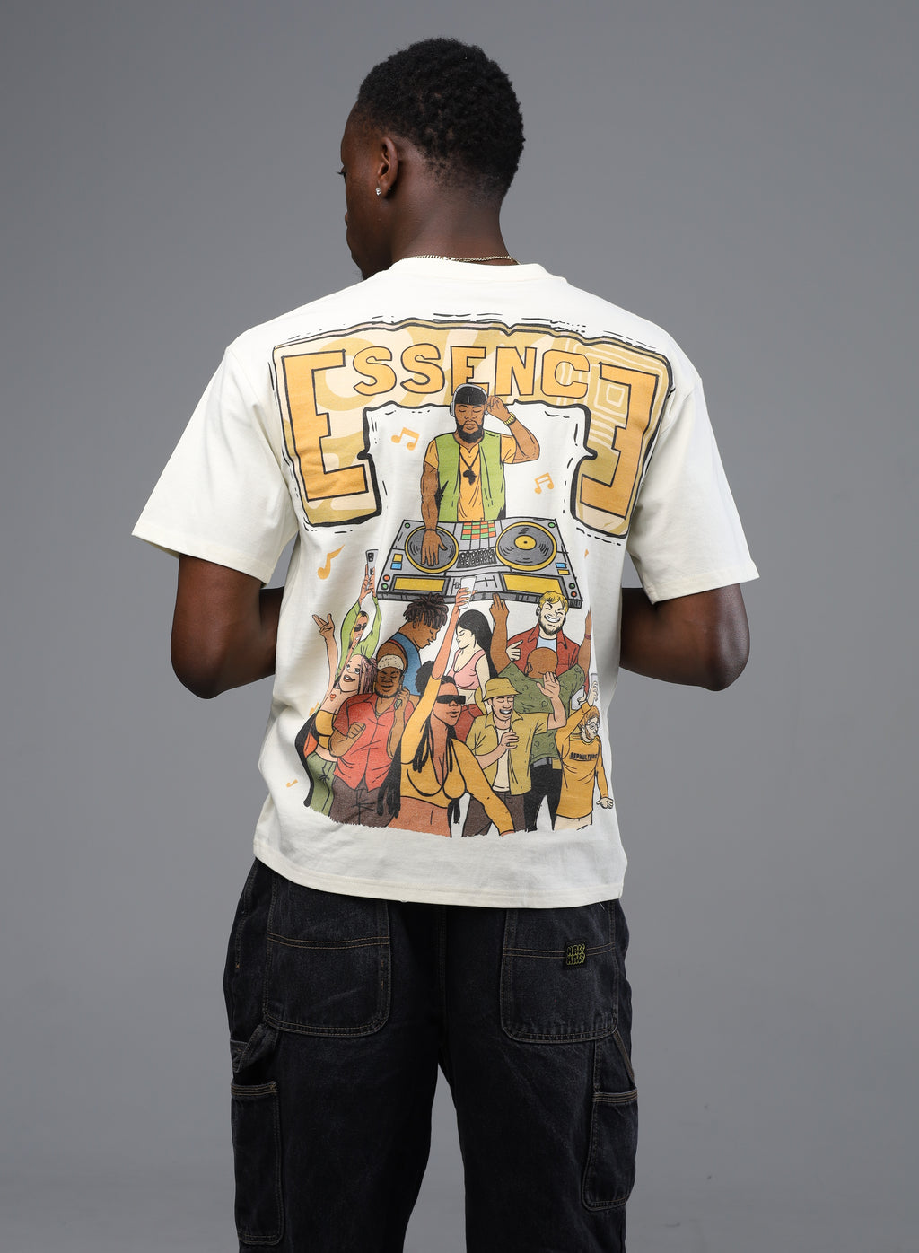 Kulture St x Essence